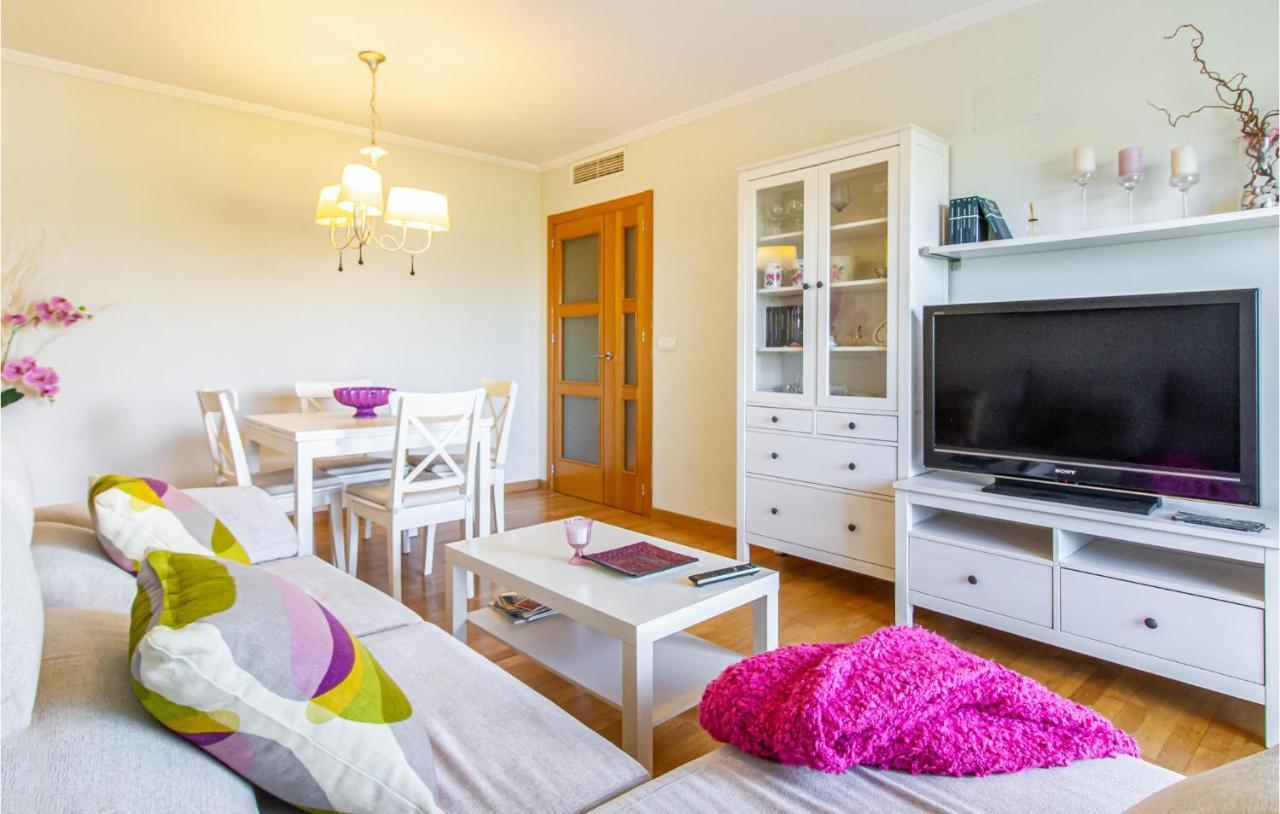 Beautiful Apartment In Santa Pola Bagian luar foto