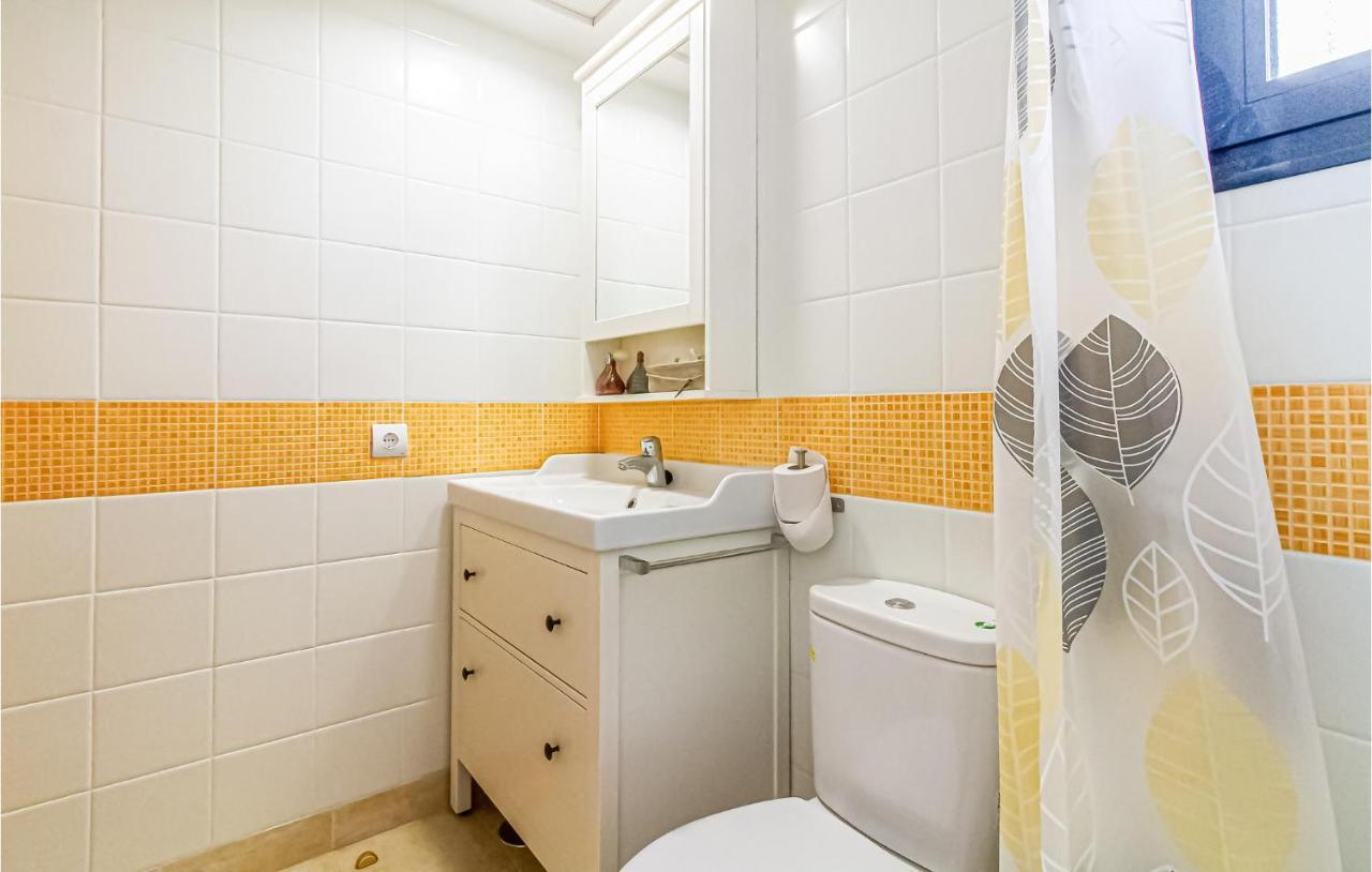 Beautiful Apartment In Santa Pola Bagian luar foto